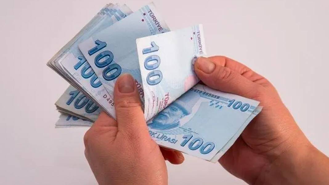 EYT’li olamayanlara kademeli emeklilik geliyor: 4500 ve 5400 gün ile emeklilik mümkün 19